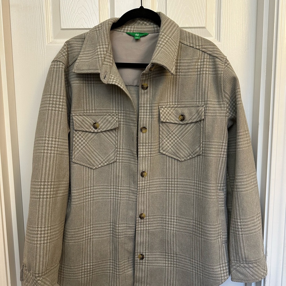 DIP Women’s Grey Plaid Shirt Jacket Gray Flannel Shacket Size Medium